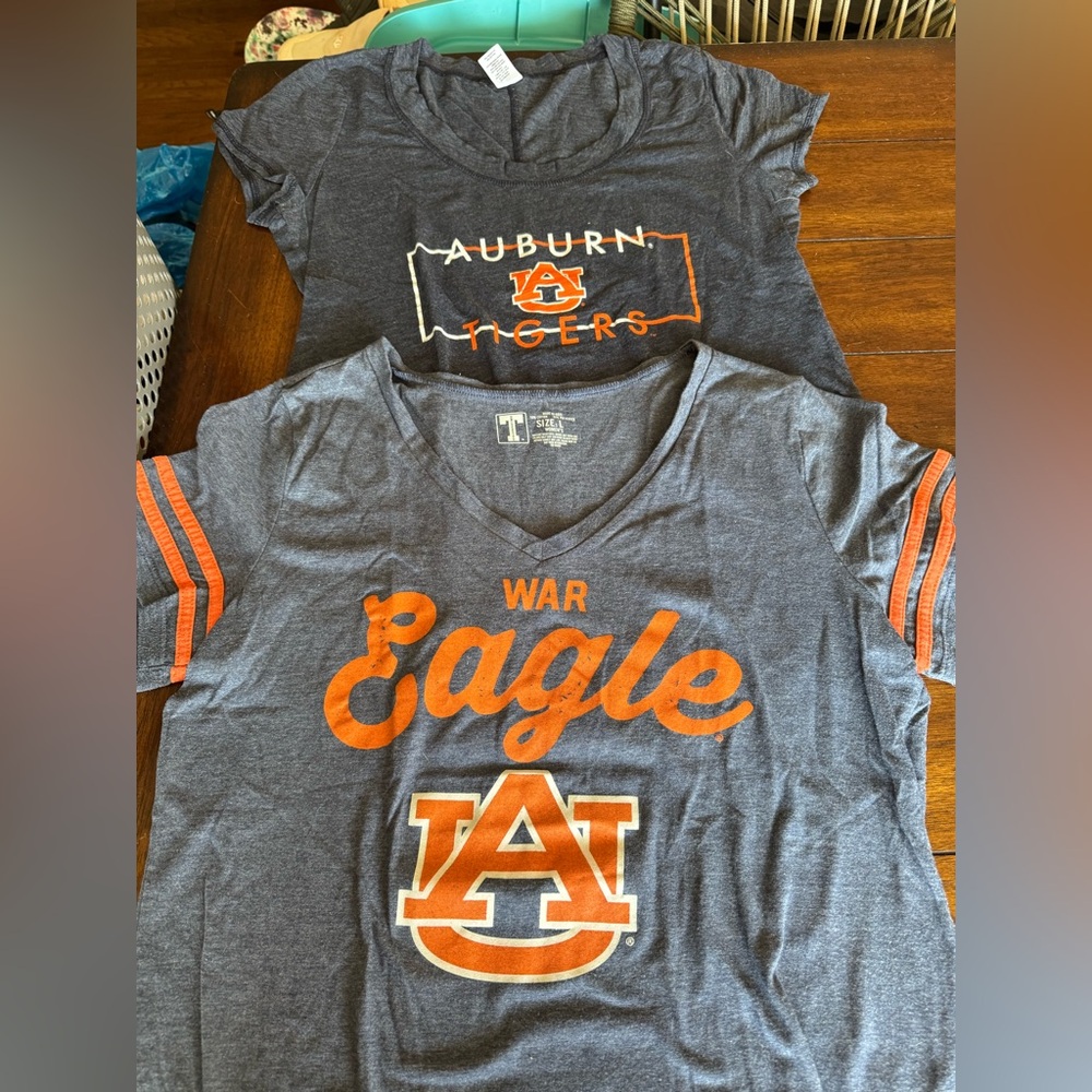 Size Large Auburn T-shirts